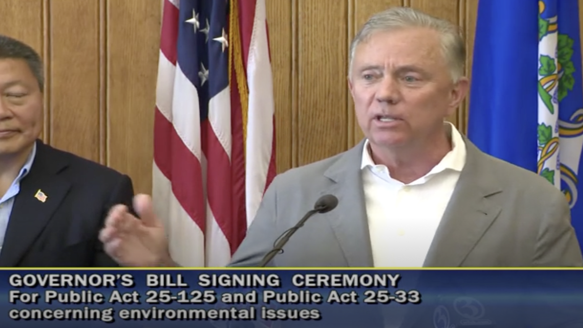 Lawmakers and Activists Celebrate Toothless Climate Bills